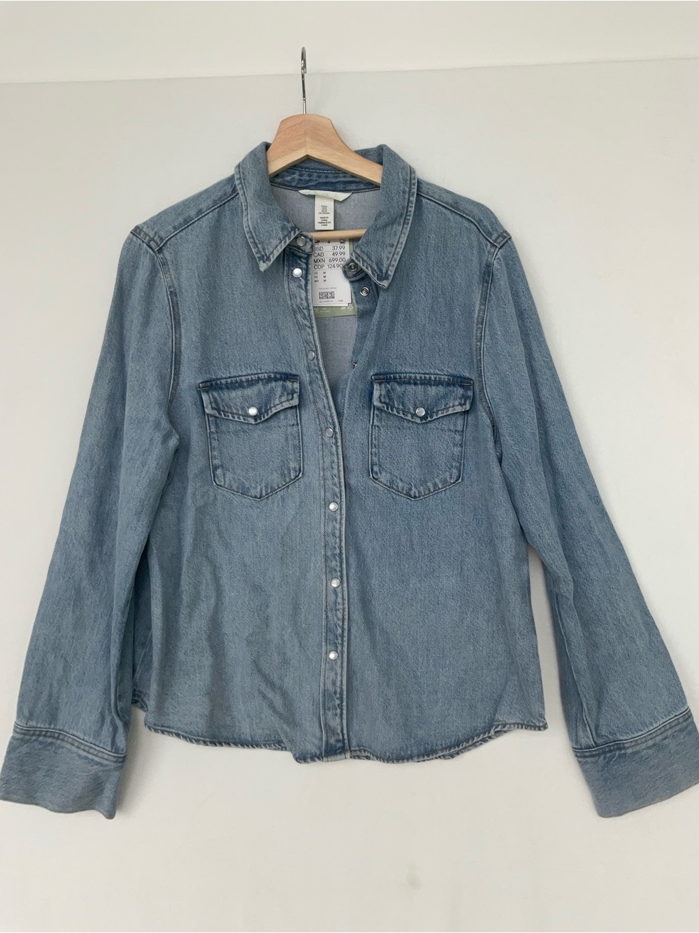 H&M Light Blue Denim Snap-Front Shirt